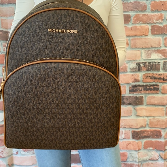 Michael kors LARGE abbey BROWN backpack Acorn BAG - Picture 2 of 8